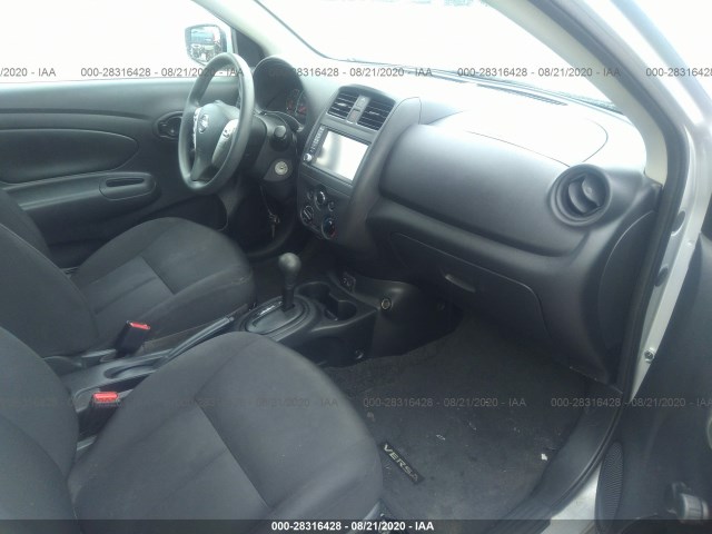 Photo 4 VIN: 3N1CN7AP2KL808023 - NISSAN VERSA SEDAN 