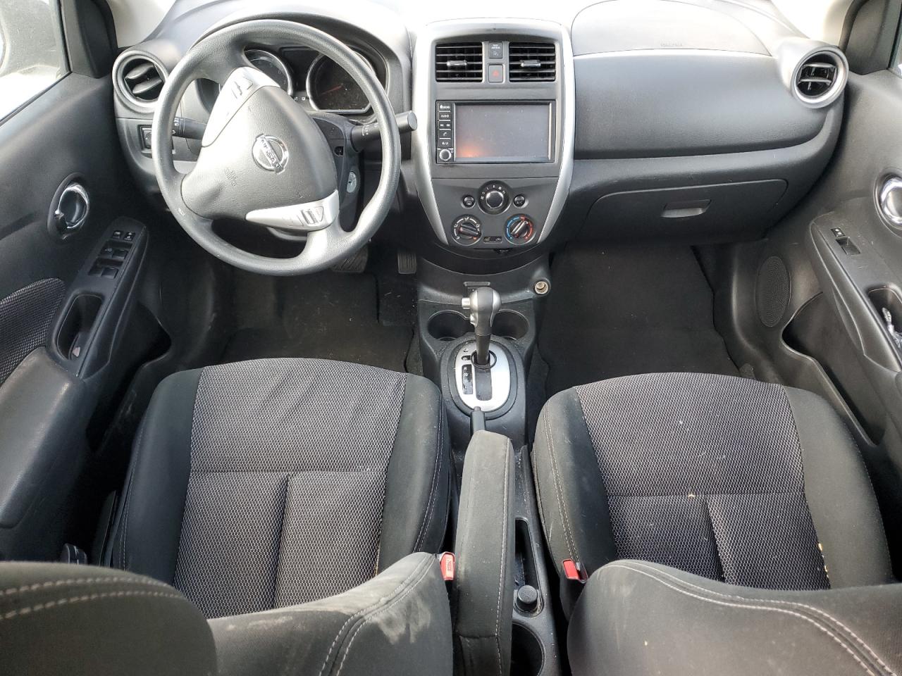 Photo 7 VIN: 3N1CN7AP2KL830586 - NISSAN VERSA 