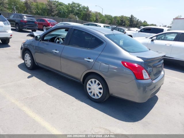 Photo 2 VIN: 3N1CN7AP2KL832628 - NISSAN VERSA 