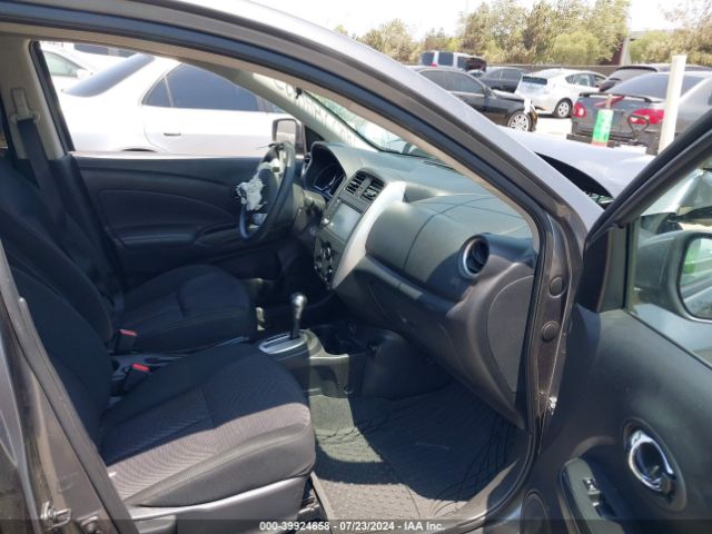 Photo 4 VIN: 3N1CN7AP2KL832628 - NISSAN VERSA 