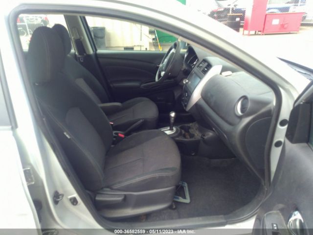 Photo 4 VIN: 3N1CN7AP2KL841166 - NISSAN VERSA 