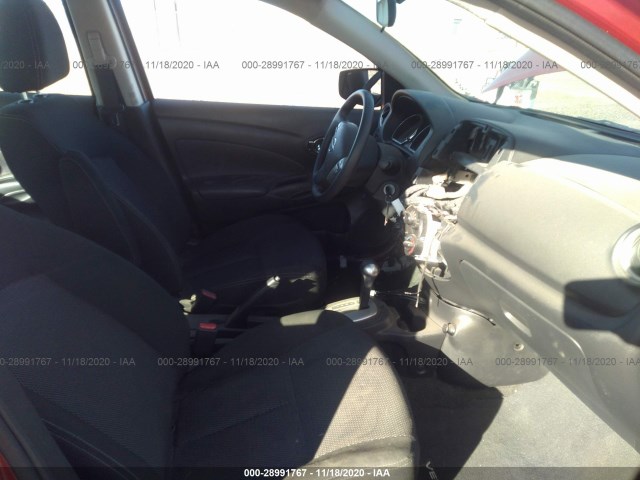 Photo 4 VIN: 3N1CN7AP2KL844097 - NISSAN VERSA SEDAN 