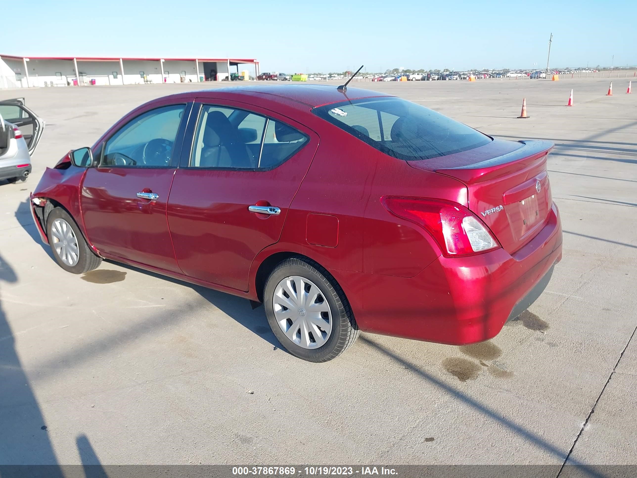 Photo 2 VIN: 3N1CN7AP2KL858534 - NISSAN VERSA 