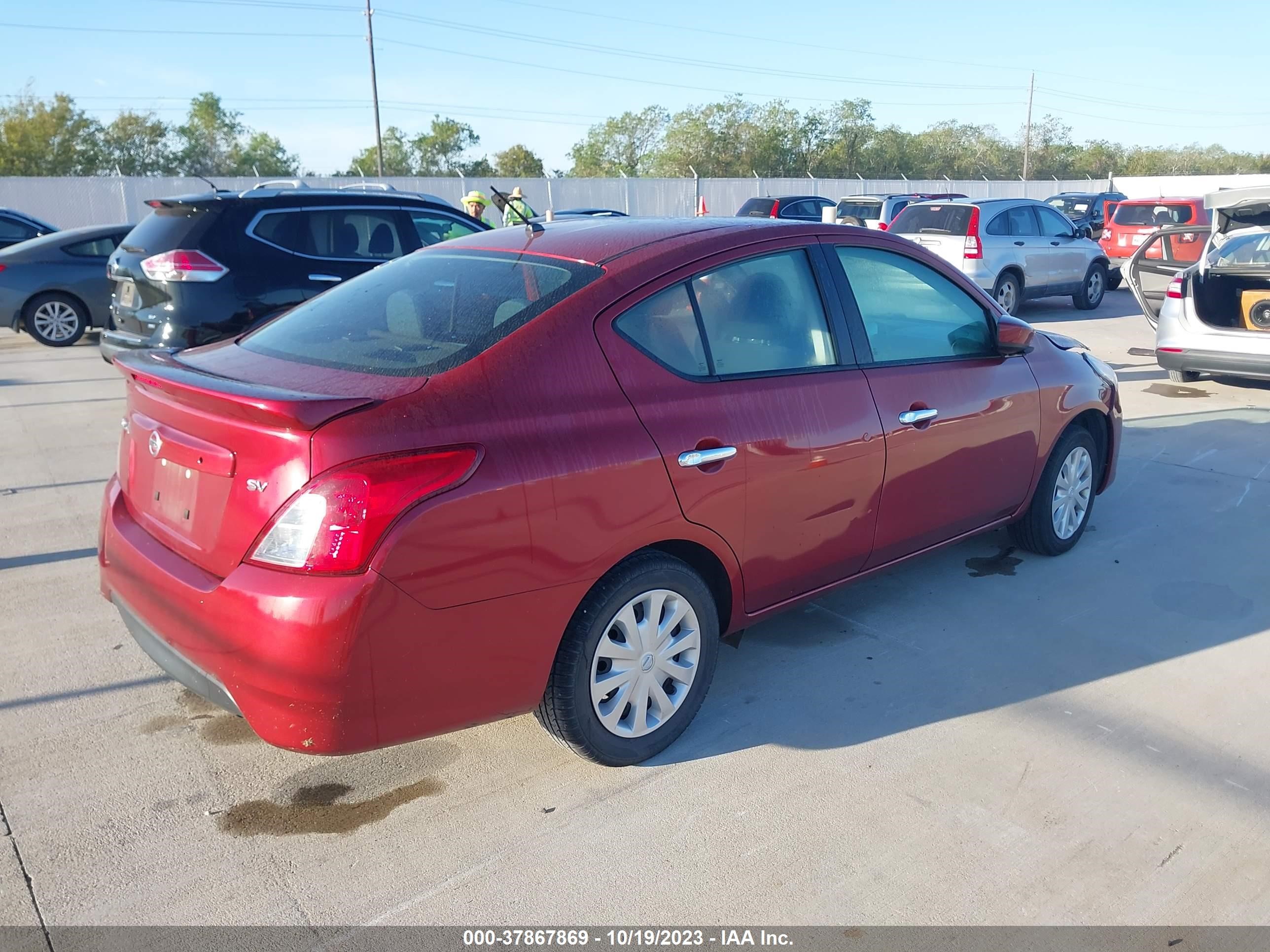 Photo 3 VIN: 3N1CN7AP2KL858534 - NISSAN VERSA 