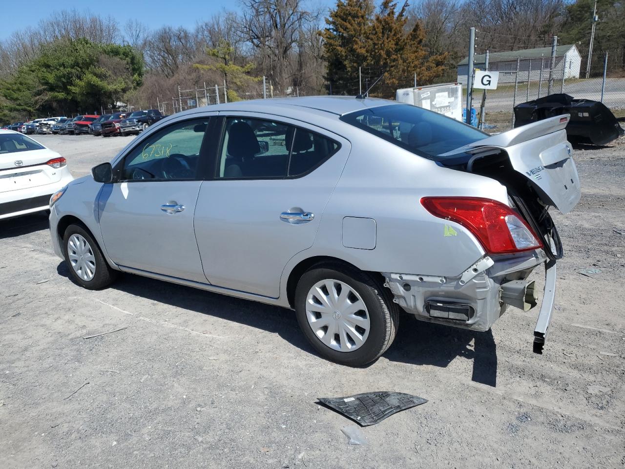 Photo 1 VIN: 3N1CN7AP2KL876919 - NISSAN VERSA 