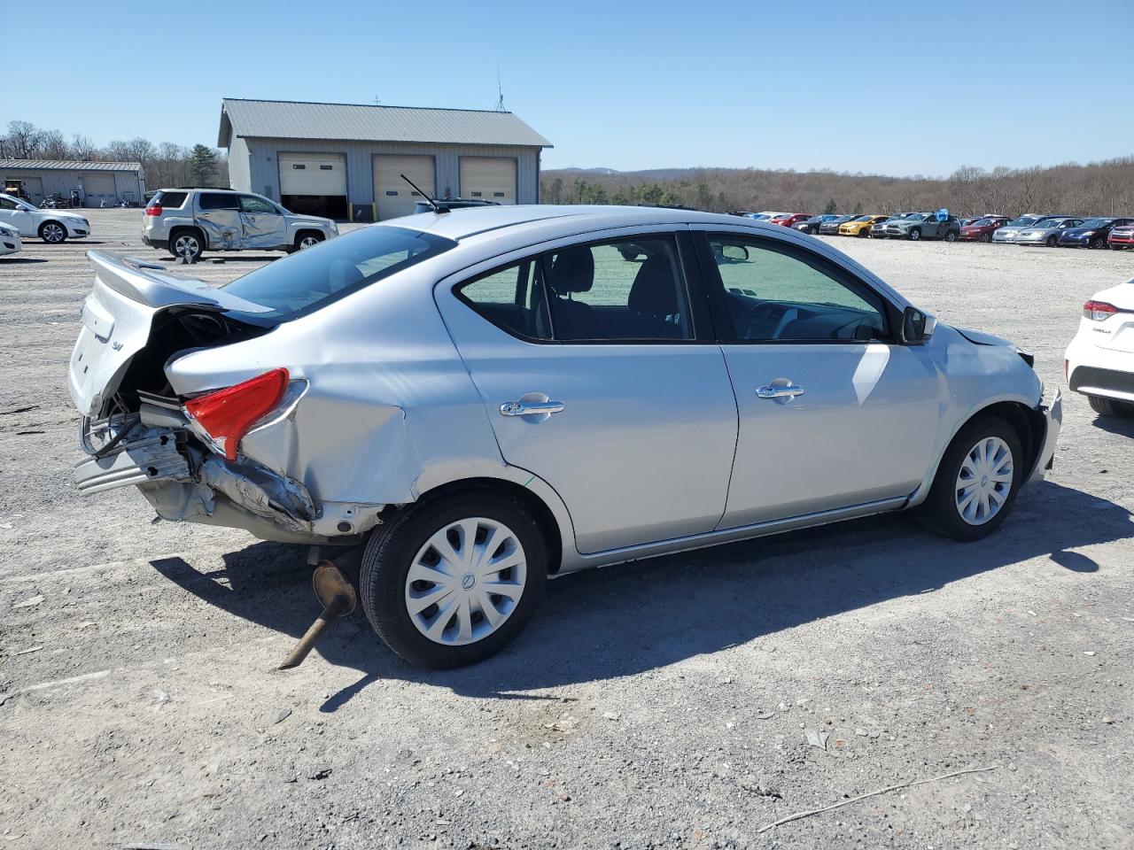 Photo 2 VIN: 3N1CN7AP2KL876919 - NISSAN VERSA 