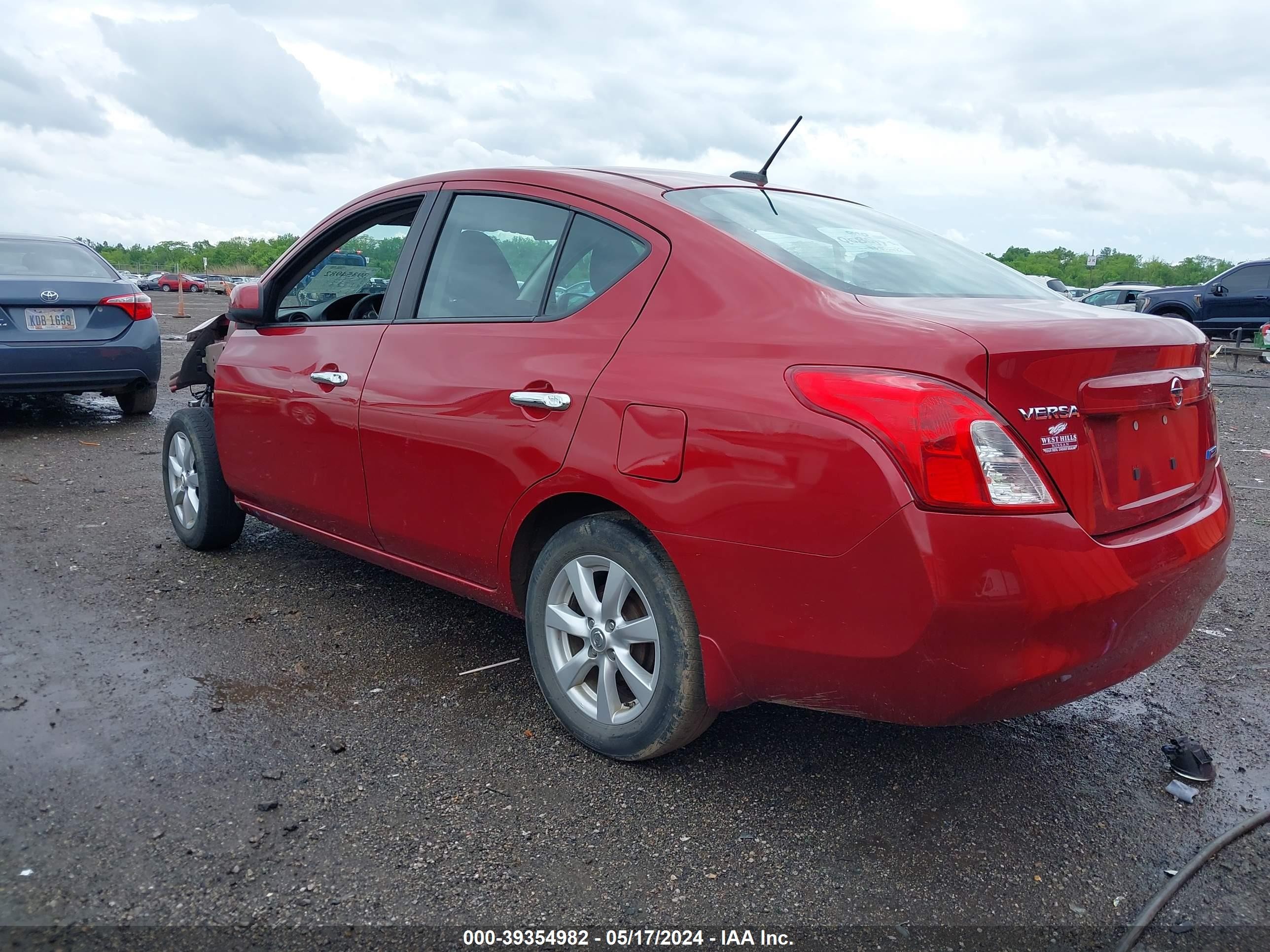 Photo 2 VIN: 3N1CN7AP3CL934635 - NISSAN VERSA 