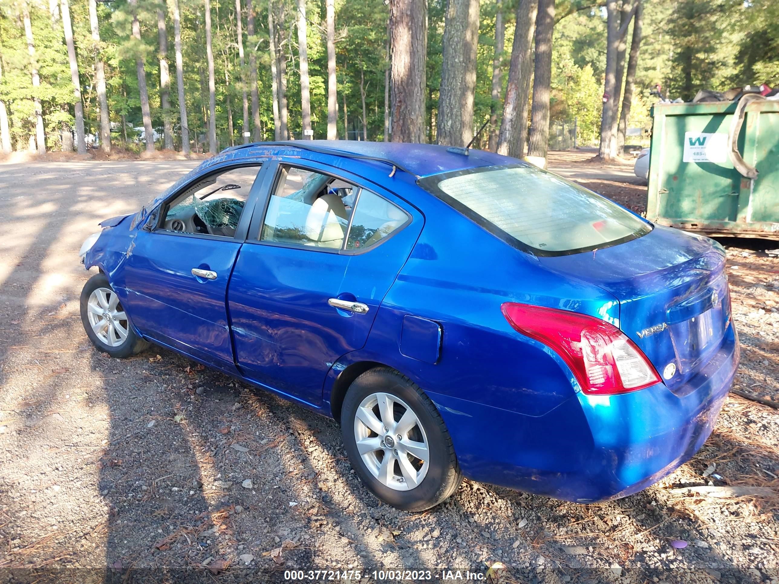 Photo 2 VIN: 3N1CN7AP3CL943139 - NISSAN VERSA 