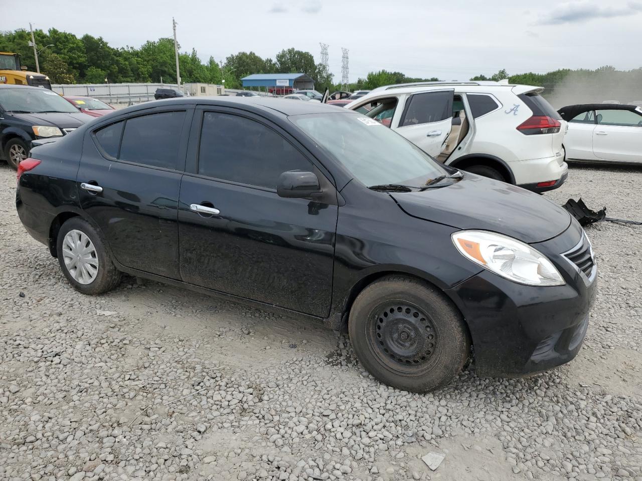 Photo 3 VIN: 3N1CN7AP3DL839705 - NISSAN VERSA 