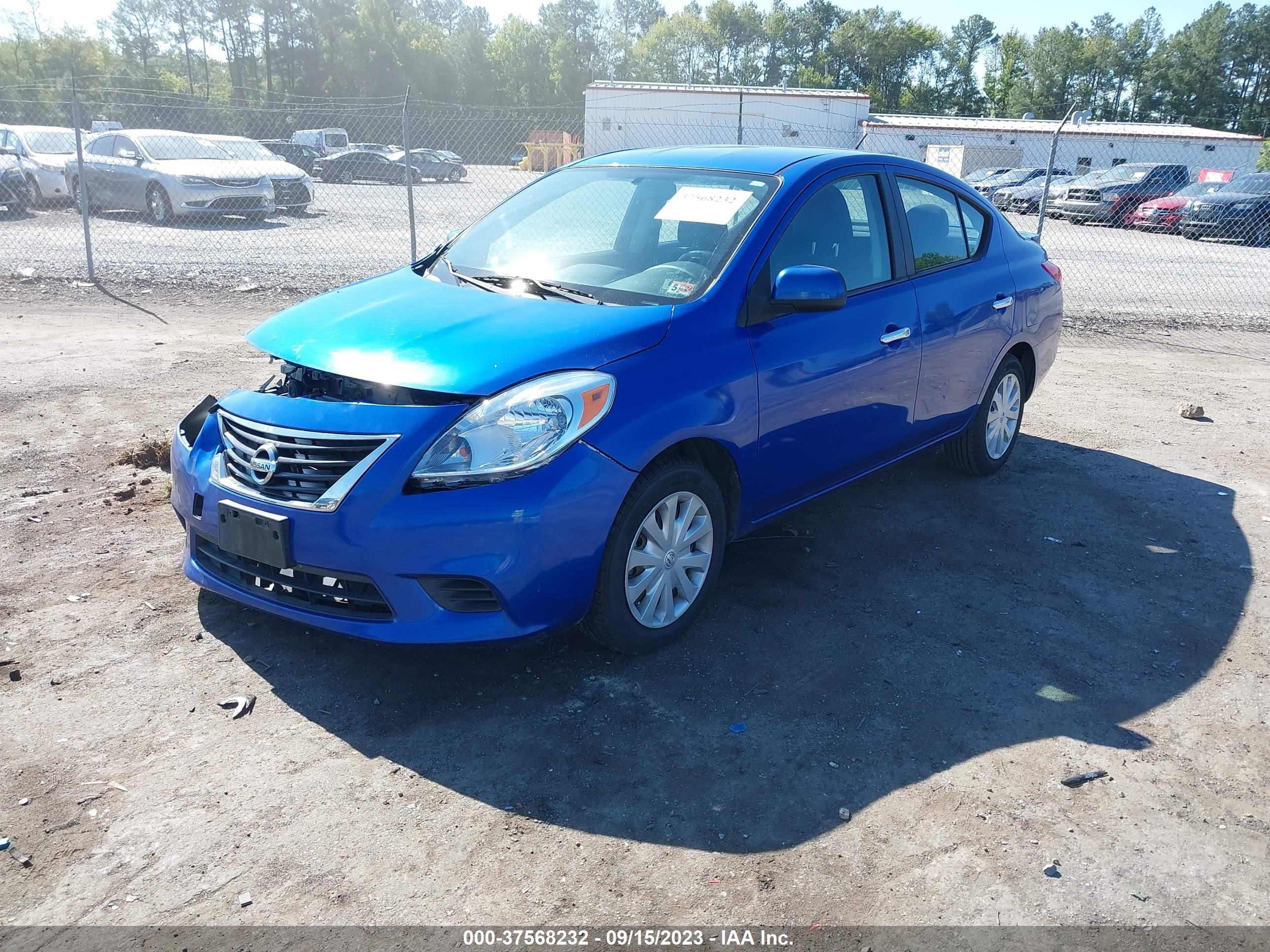 Photo 1 VIN: 3N1CN7AP3DL869190 - NISSAN VERSA 