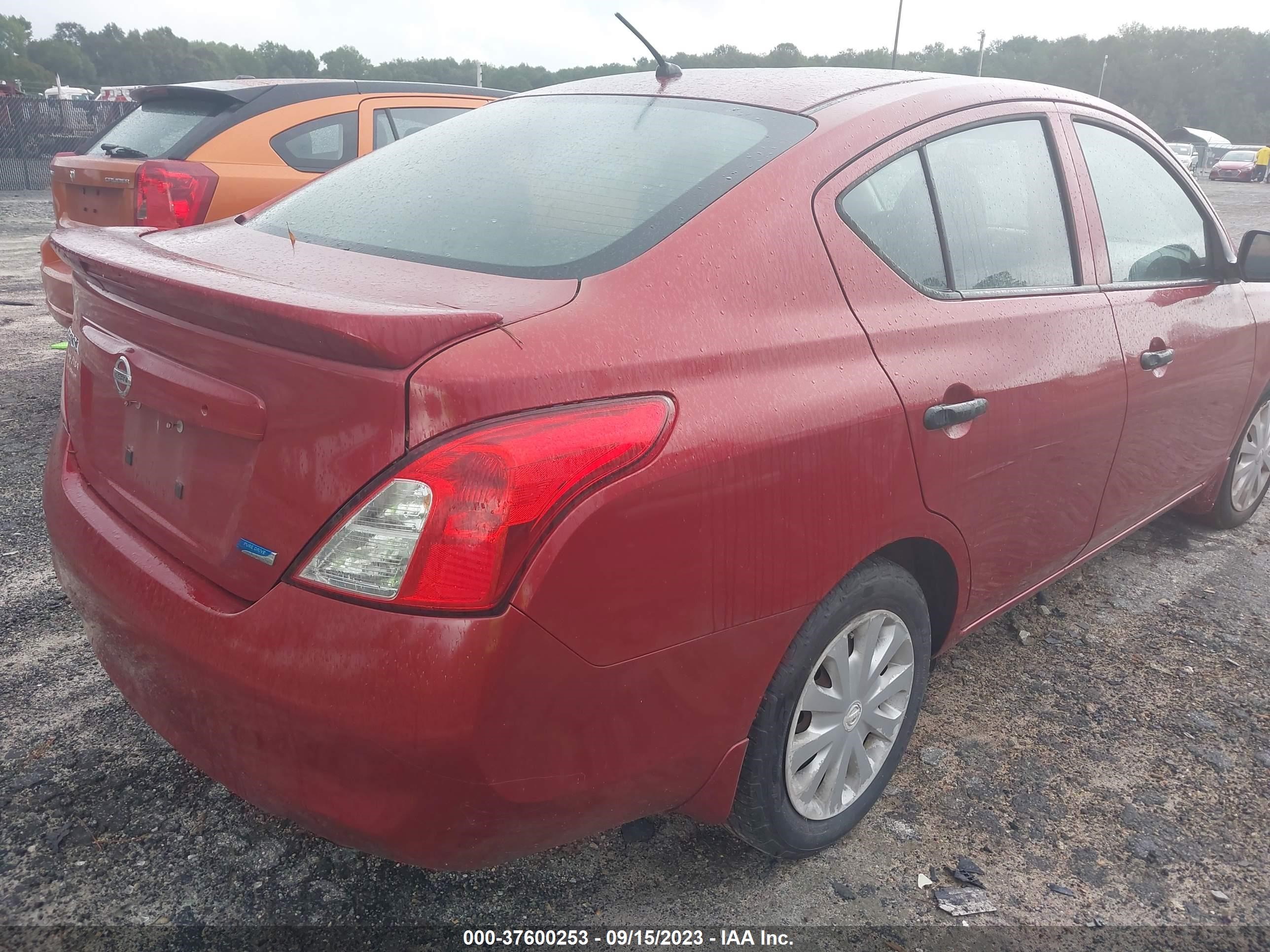 Photo 5 VIN: 3N1CN7AP3DL875426 - NISSAN VERSA 