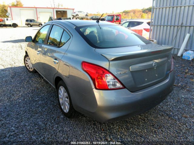 Photo 2 VIN: 3N1CN7AP3DL880710 - NISSAN VERSA 