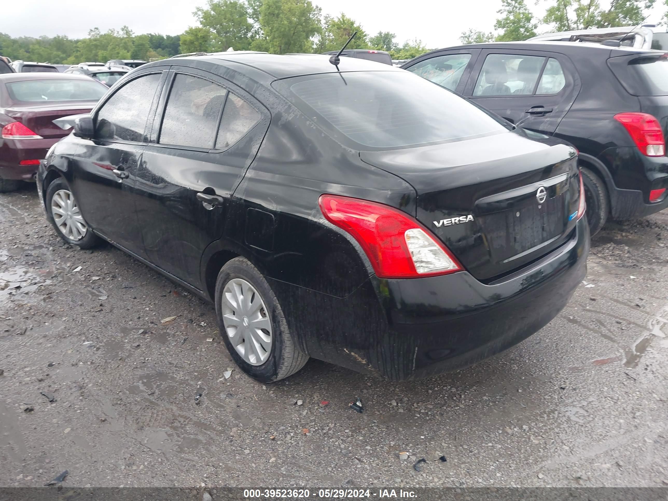 Photo 2 VIN: 3N1CN7AP3EL834120 - NISSAN VERSA 