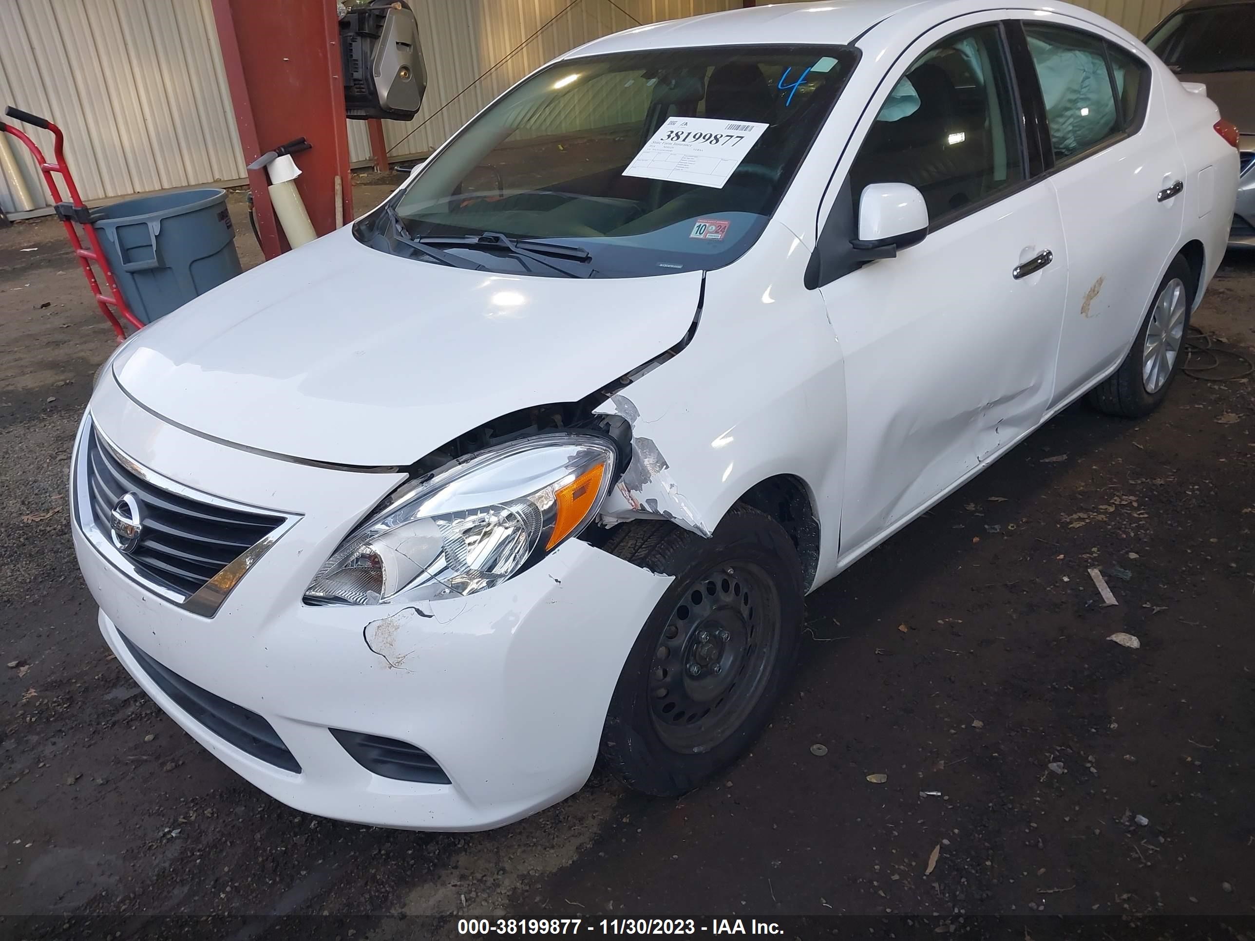 Photo 5 VIN: 3N1CN7AP3EL844985 - NISSAN VERSA 