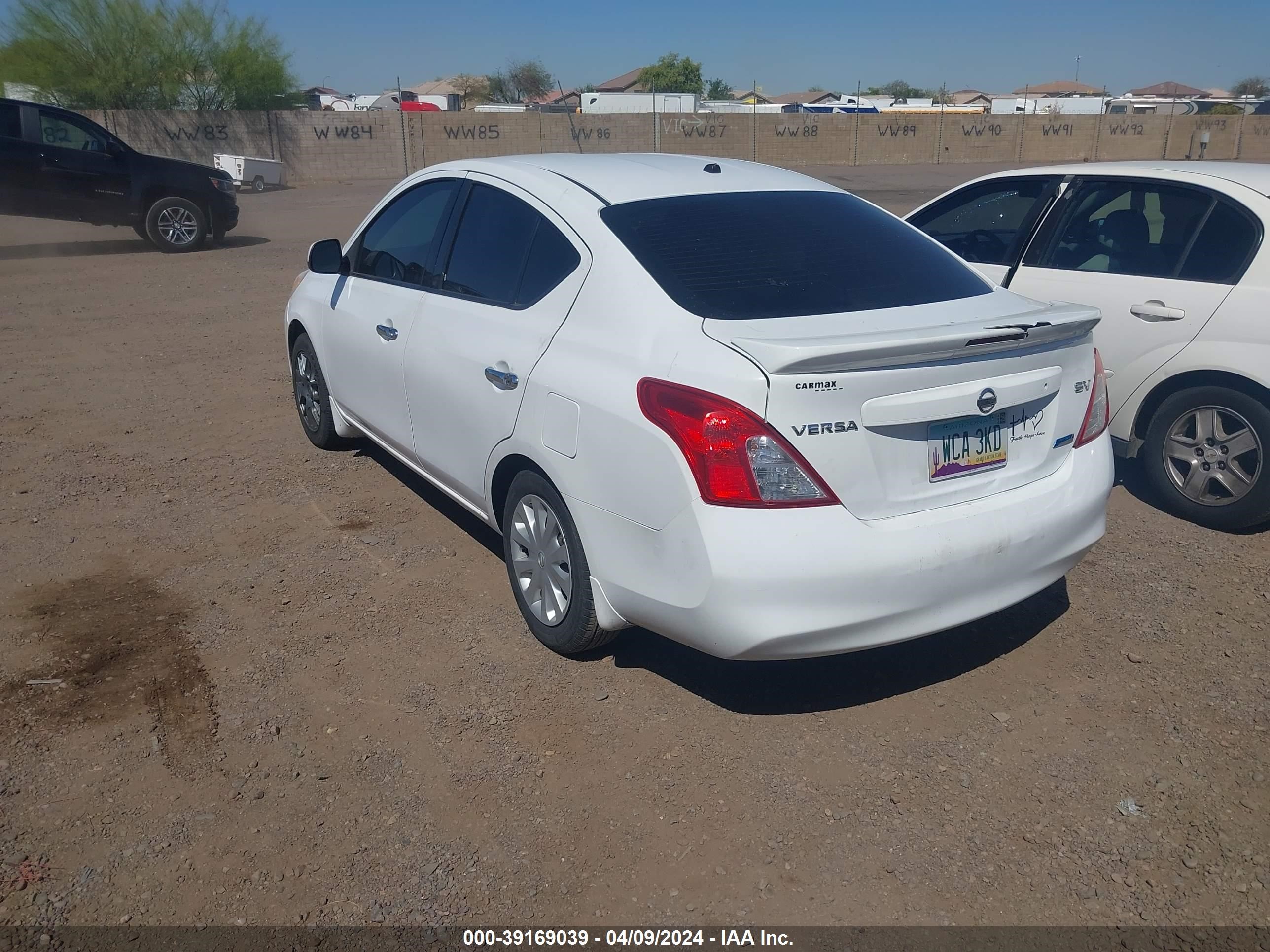 Photo 2 VIN: 3N1CN7AP3EL870244 - NISSAN VERSA 