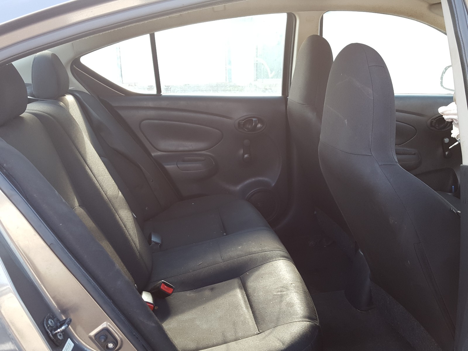 Photo 5 VIN: 3N1CN7AP3FL866728 - NISSAN VERSA 