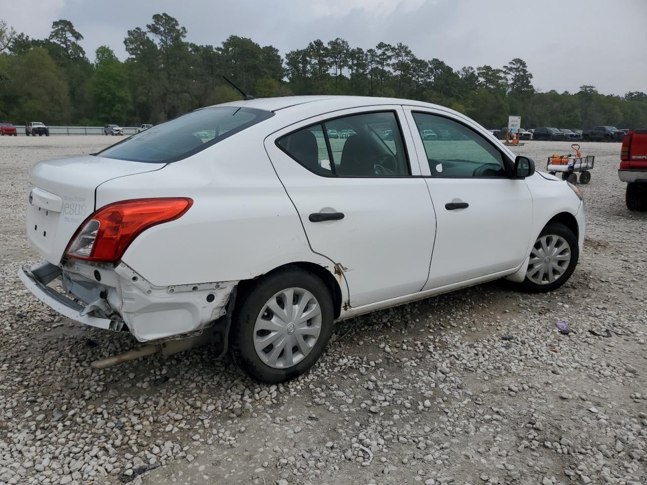 Photo 2 VIN: 3N1CN7AP3FL906340 - NISSAN VERSA 