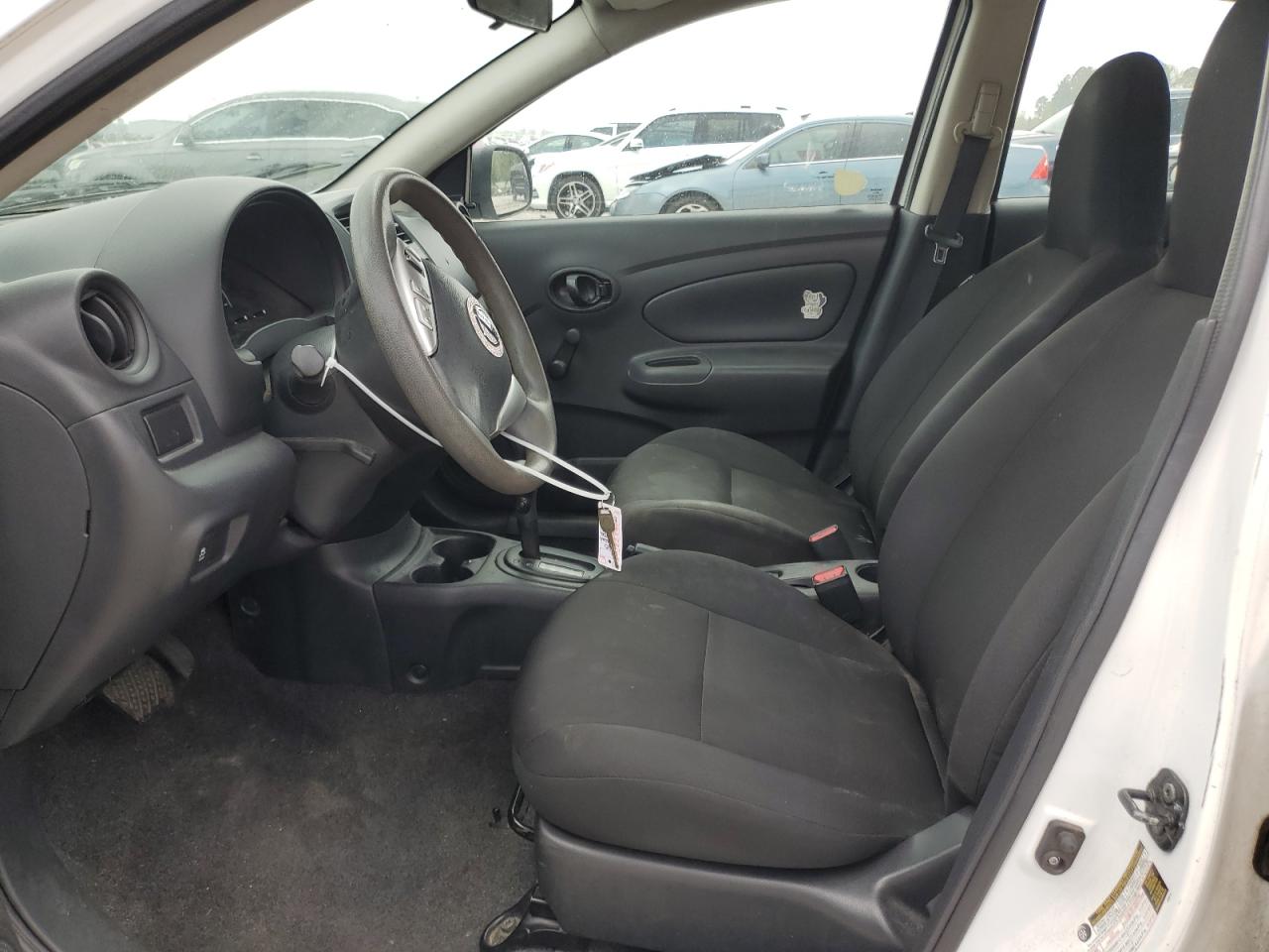 Photo 6 VIN: 3N1CN7AP3FL906340 - NISSAN VERSA 