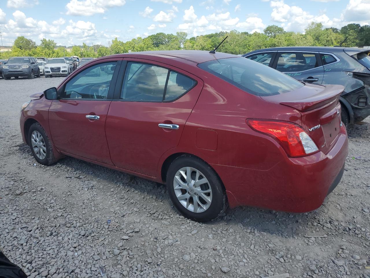 Photo 1 VIN: 3N1CN7AP3FL934462 - NISSAN VERSA 