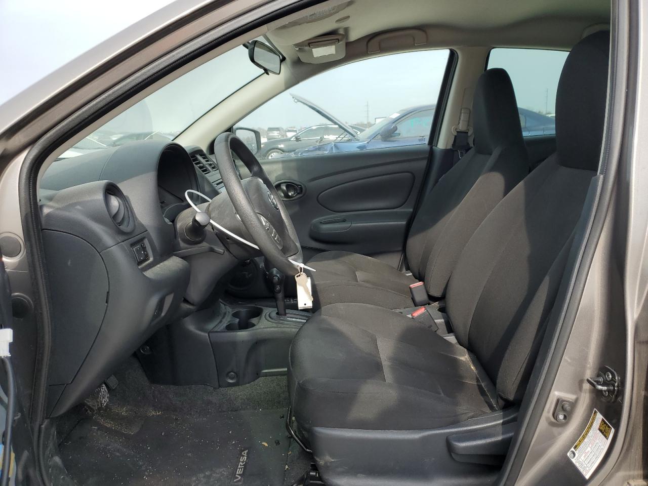 Photo 6 VIN: 3N1CN7AP3GL846352 - NISSAN VERSA 