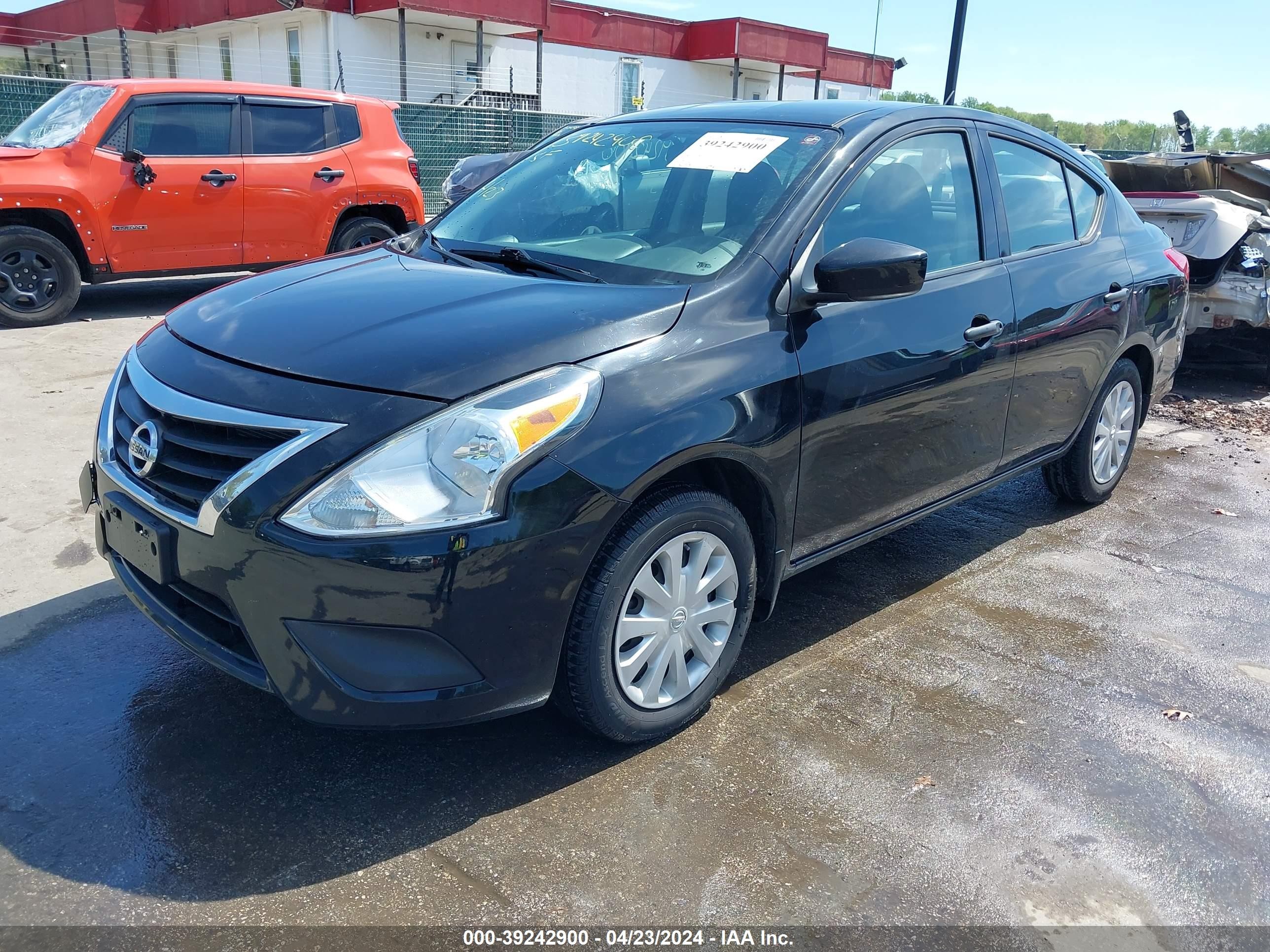 Photo 1 VIN: 3N1CN7AP3GL847310 - NISSAN VERSA 