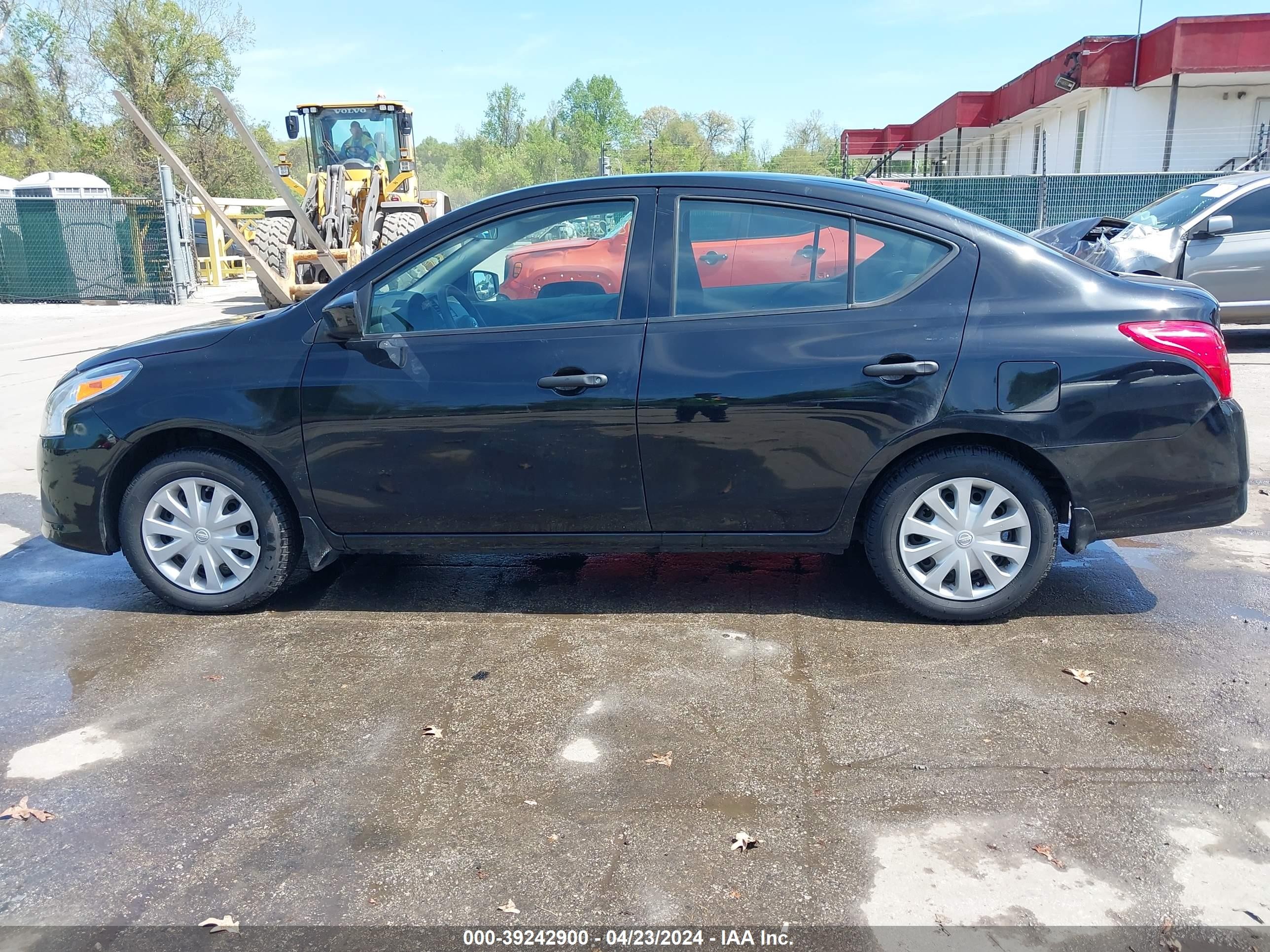 Photo 13 VIN: 3N1CN7AP3GL847310 - NISSAN VERSA 