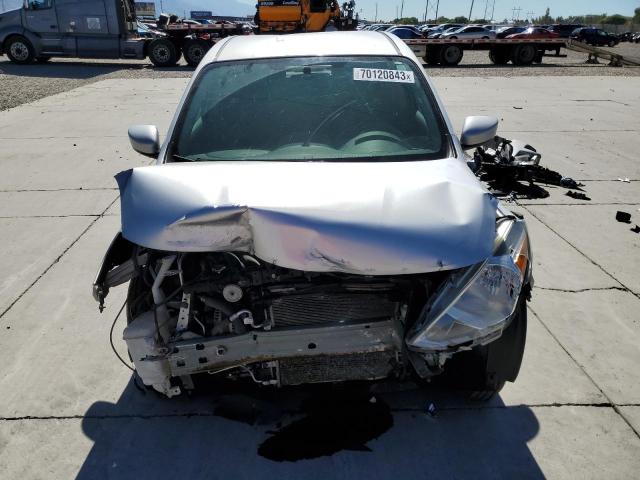 Photo 4 VIN: 3N1CN7AP3GL851552 - NISSAN VERSA 