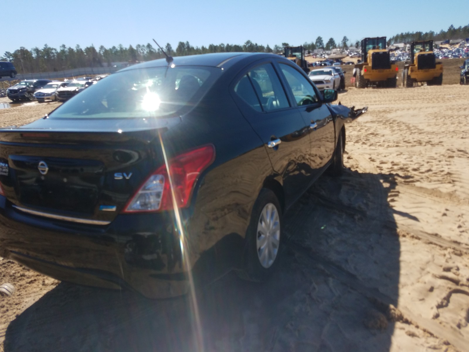 Photo 3 VIN: 3N1CN7AP3GL852765 - NISSAN VERSA S 