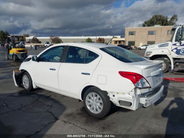 Photo 2 VIN: 3N1CN7AP3HL823784 - NISSAN VERSA 