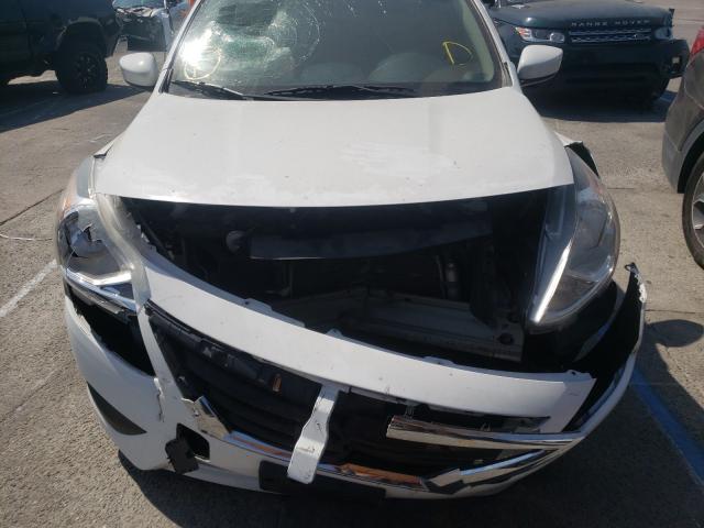 Photo 8 VIN: 3N1CN7AP3HL842528 - NISSAN VERSA S 