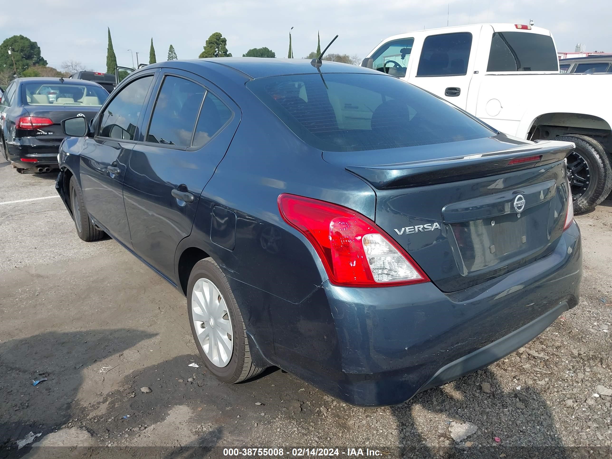 Photo 2 VIN: 3N1CN7AP3HL864612 - NISSAN VERSA 