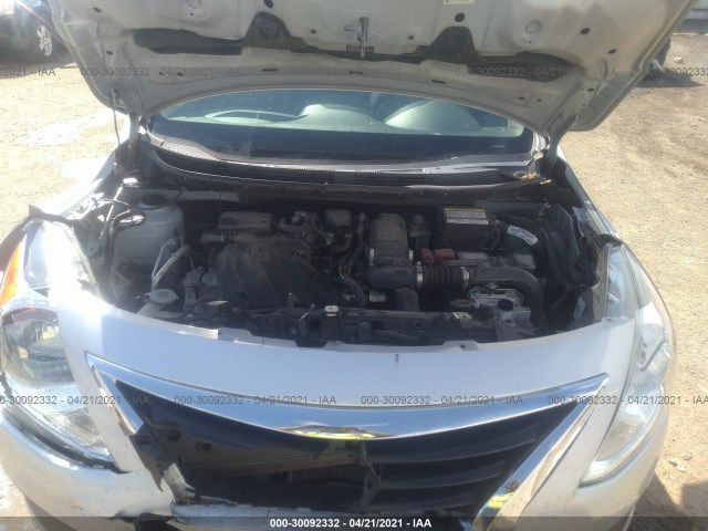 Photo 9 VIN: 3N1CN7AP3HL900931 - NISSAN VERSA SEDAN 