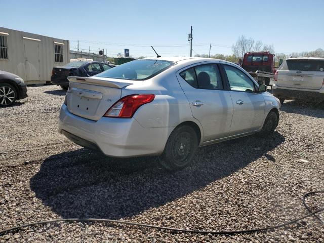 Photo 2 VIN: 3N1CN7AP3JK392942 - NISSAN VERSA S 