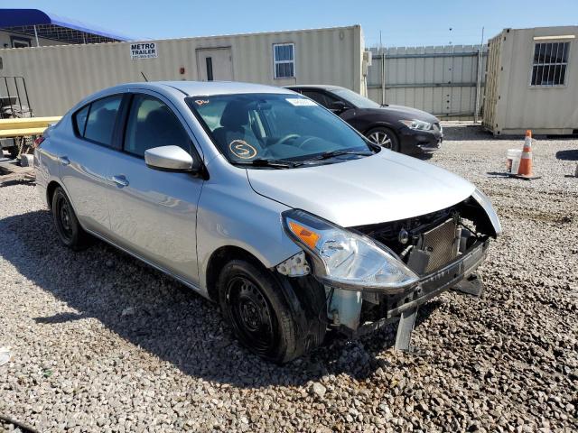 Photo 3 VIN: 3N1CN7AP3JK392942 - NISSAN VERSA S 