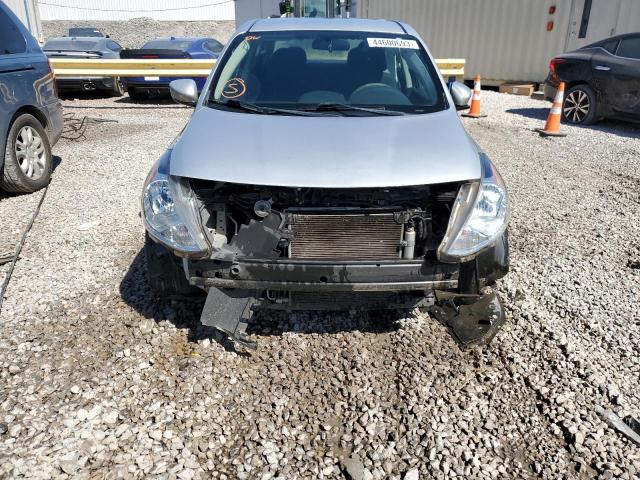 Photo 4 VIN: 3N1CN7AP3JK392942 - NISSAN VERSA S 