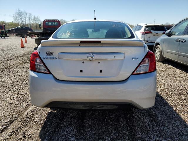 Photo 5 VIN: 3N1CN7AP3JK392942 - NISSAN VERSA S 