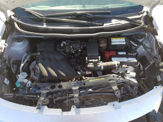 Photo 6 VIN: 3N1CN7AP3JL807347 - NISSAN VERSA S 