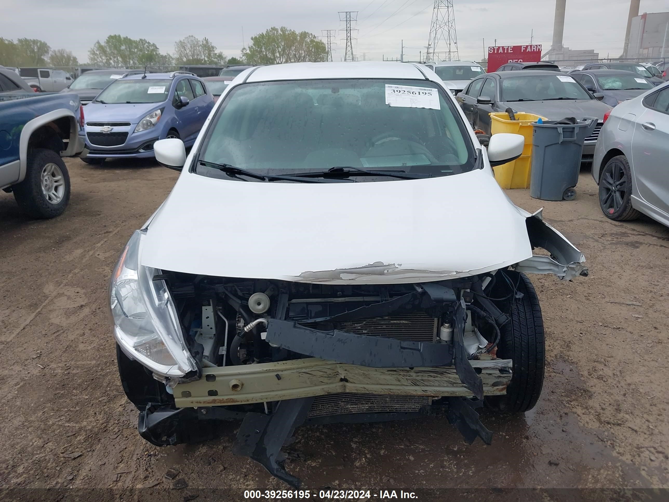 Photo 12 VIN: 3N1CN7AP3JL807980 - NISSAN VERSA 