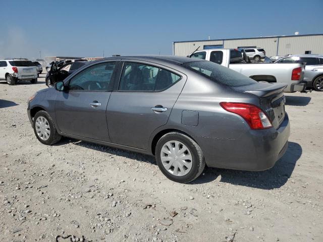 Photo 1 VIN: 3N1CN7AP3JL815450 - NISSAN VERSA 