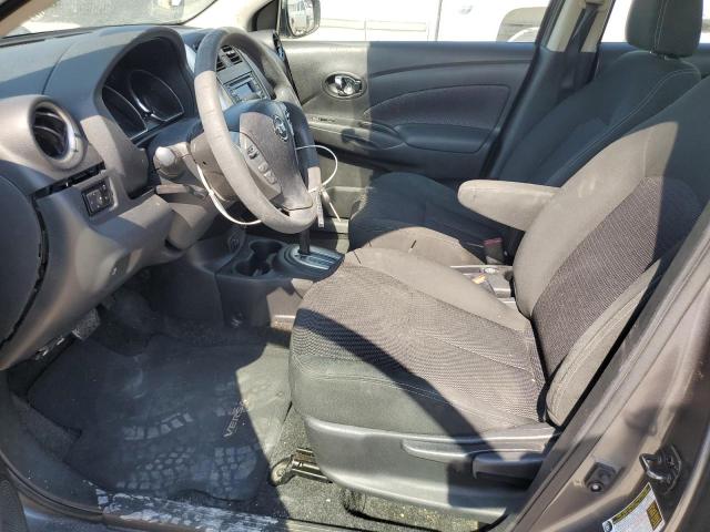 Photo 6 VIN: 3N1CN7AP3JL815450 - NISSAN VERSA 