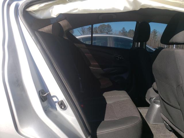 Photo 4 VIN: 3N1CN7AP3JL824889 - NISSAN VERSA S 