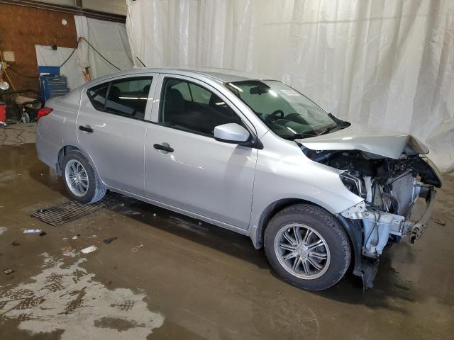 Photo 3 VIN: 3N1CN7AP3JL853499 - NISSAN VERSA S 