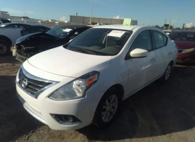 Photo 1 VIN: 3N1CN7AP3JL870108 - NISSAN VERSA SEDAN 