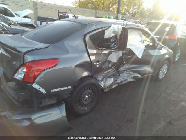 Photo 3 VIN: 3N1CN7AP3JL883974 - NISSAN VERSA SEDAN 