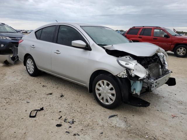 Photo 3 VIN: 3N1CN7AP3JL884106 - NISSAN VERSA S 