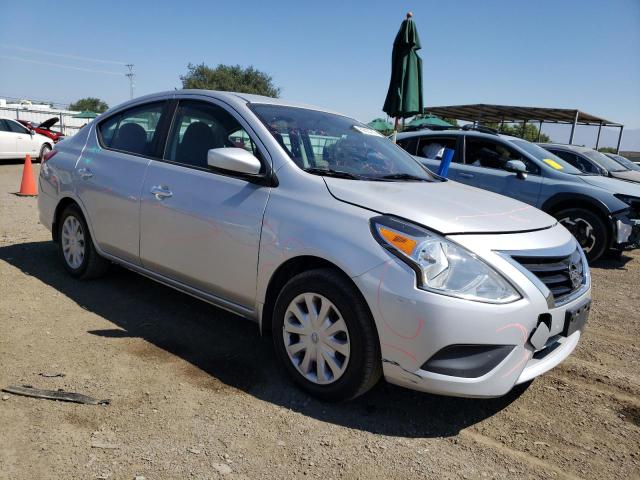 Photo 3 VIN: 3N1CN7AP3JL884235 - NISSAN VERSA S 