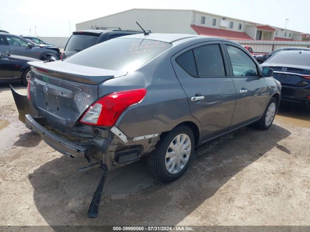 Photo 3 VIN: 3N1CN7AP3JL886616 - NISSAN VERSA 