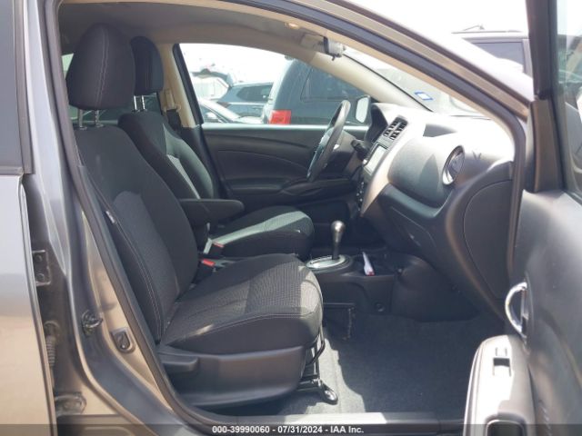 Photo 4 VIN: 3N1CN7AP3JL886616 - NISSAN VERSA 