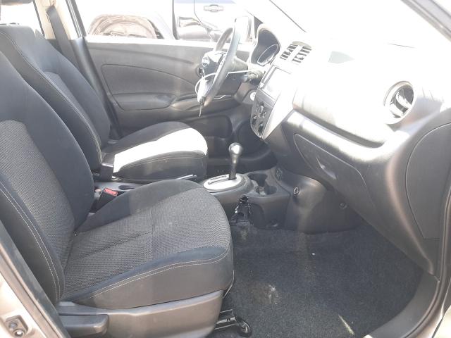 Photo 4 VIN: 3N1CN7AP3KL806667 - NISSAN VERSA S 