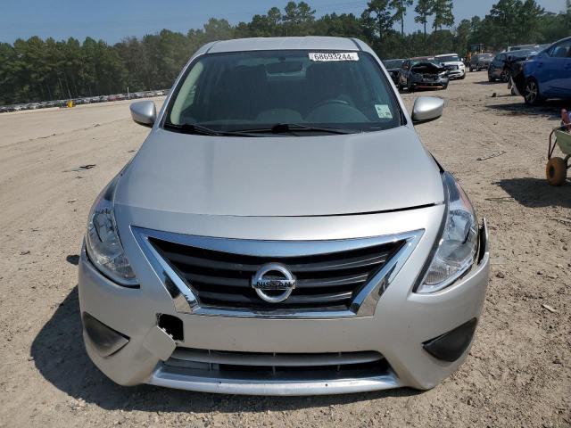 Photo 4 VIN: 3N1CN7AP3KL810430 - NISSAN VERSA S 